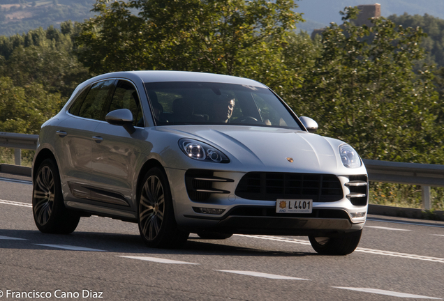 Porsche 95B Macan Turbo