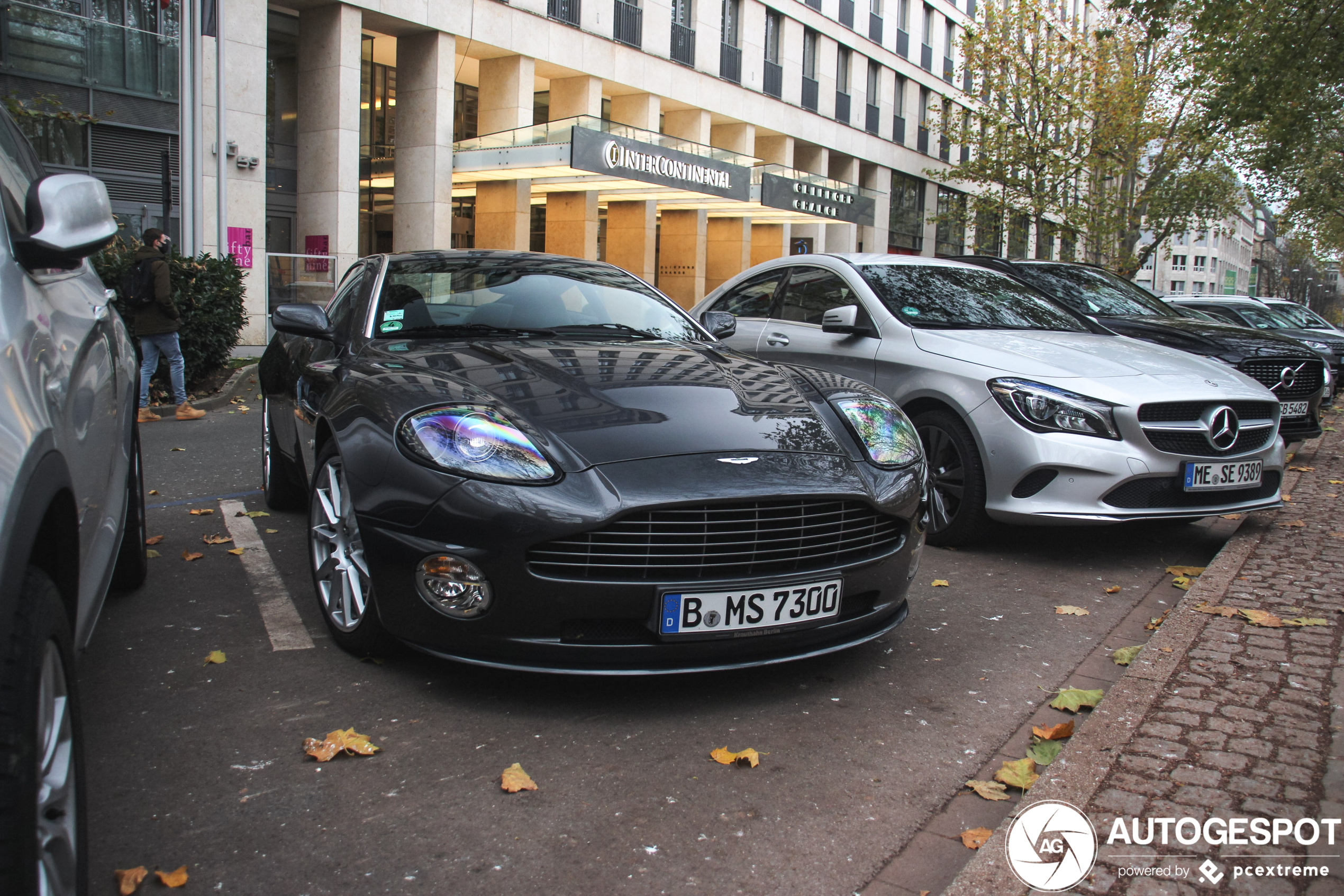 Aston Martin Vanquish S