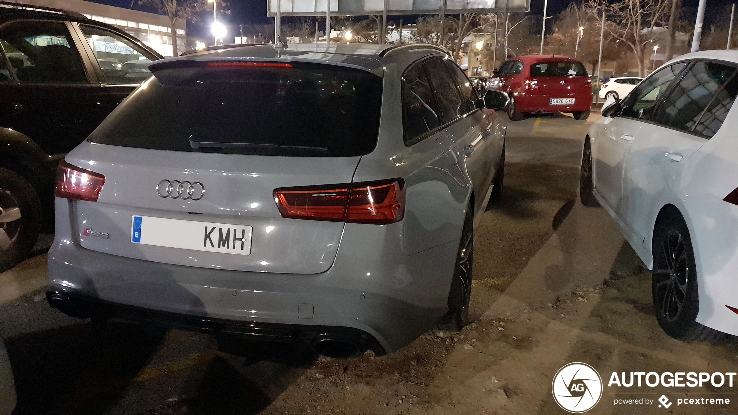 Audi RS6 Avant C7 2015