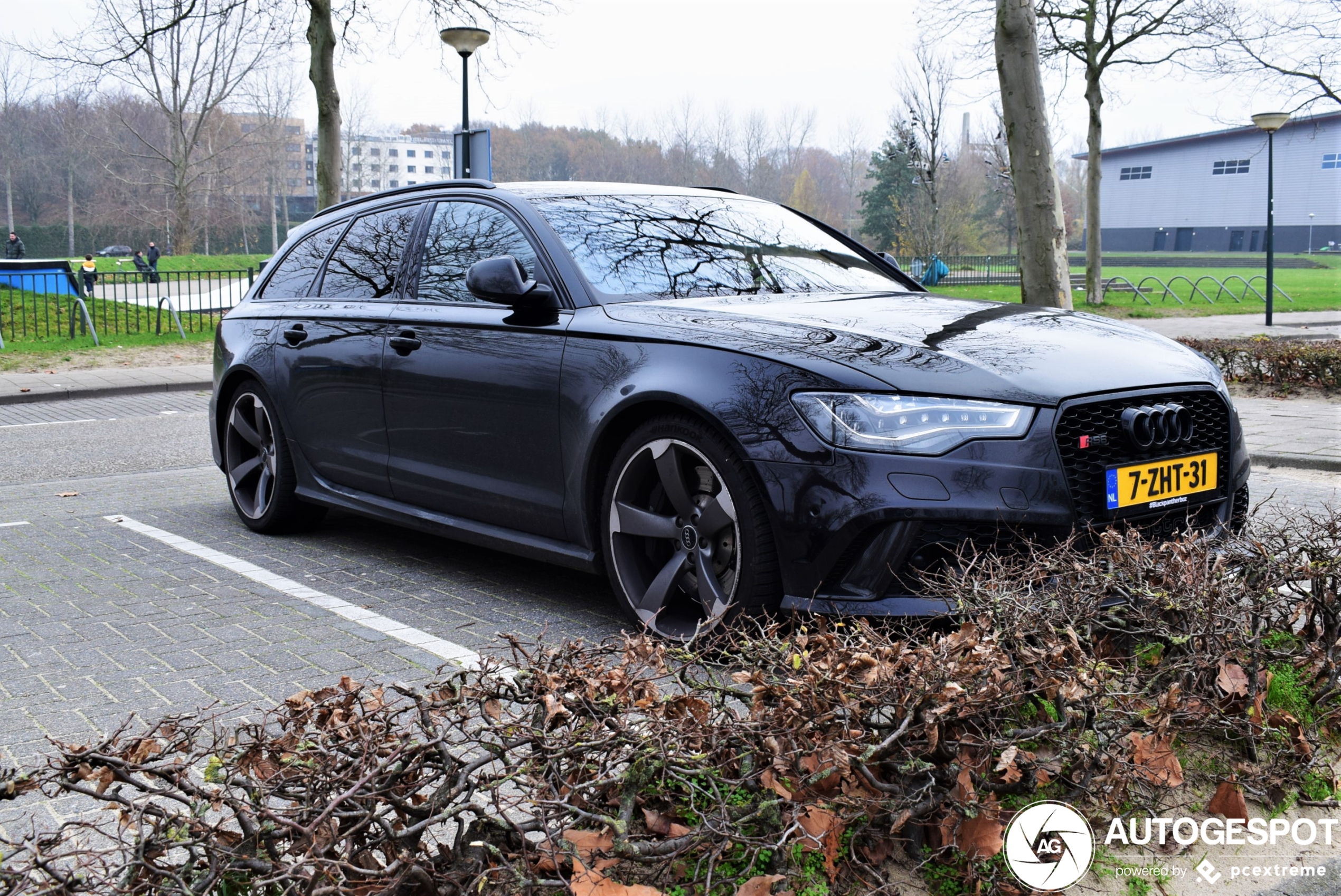 Audi RS6 Avant C7