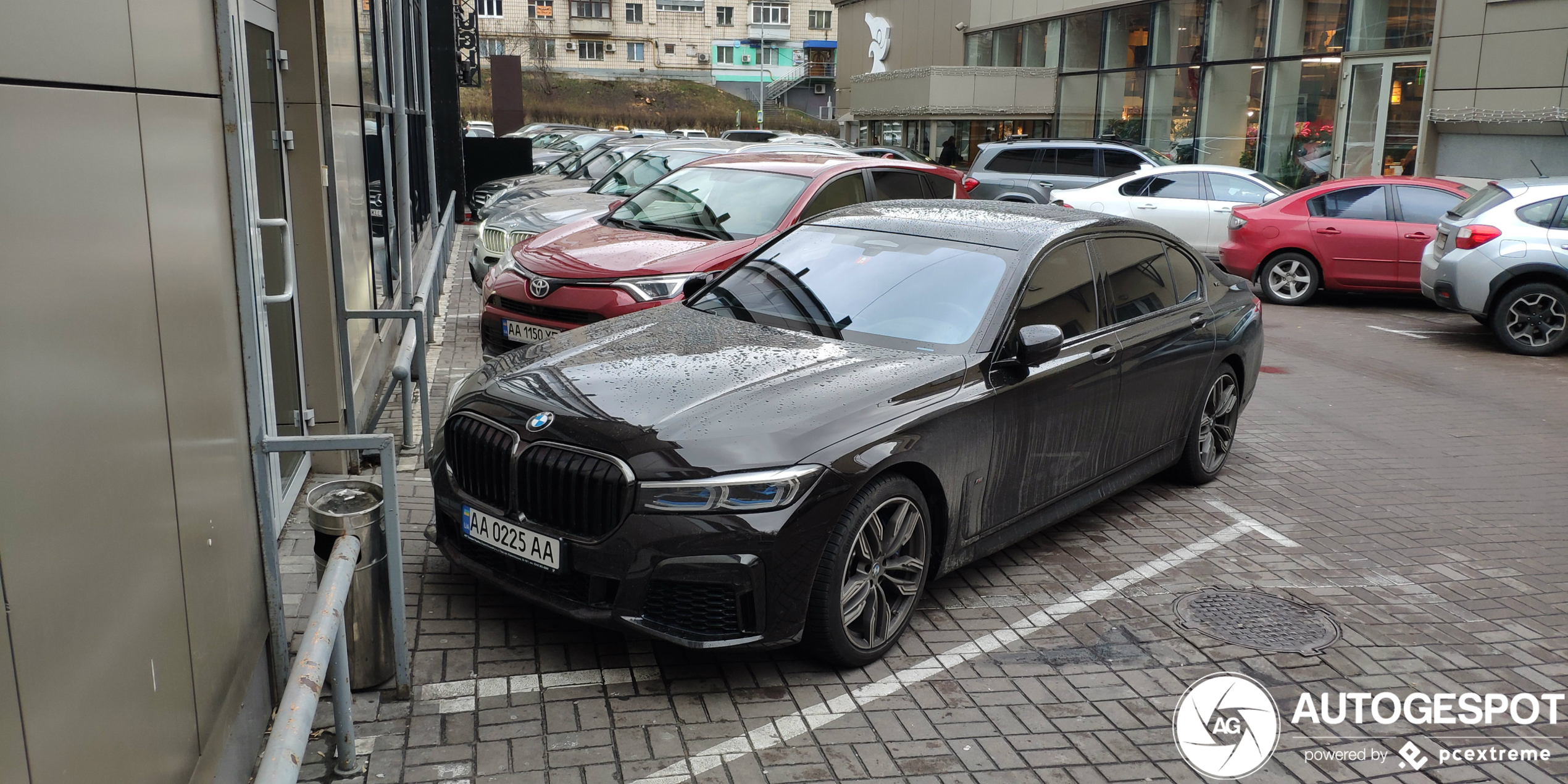 BMW M760Li xDrive 2019