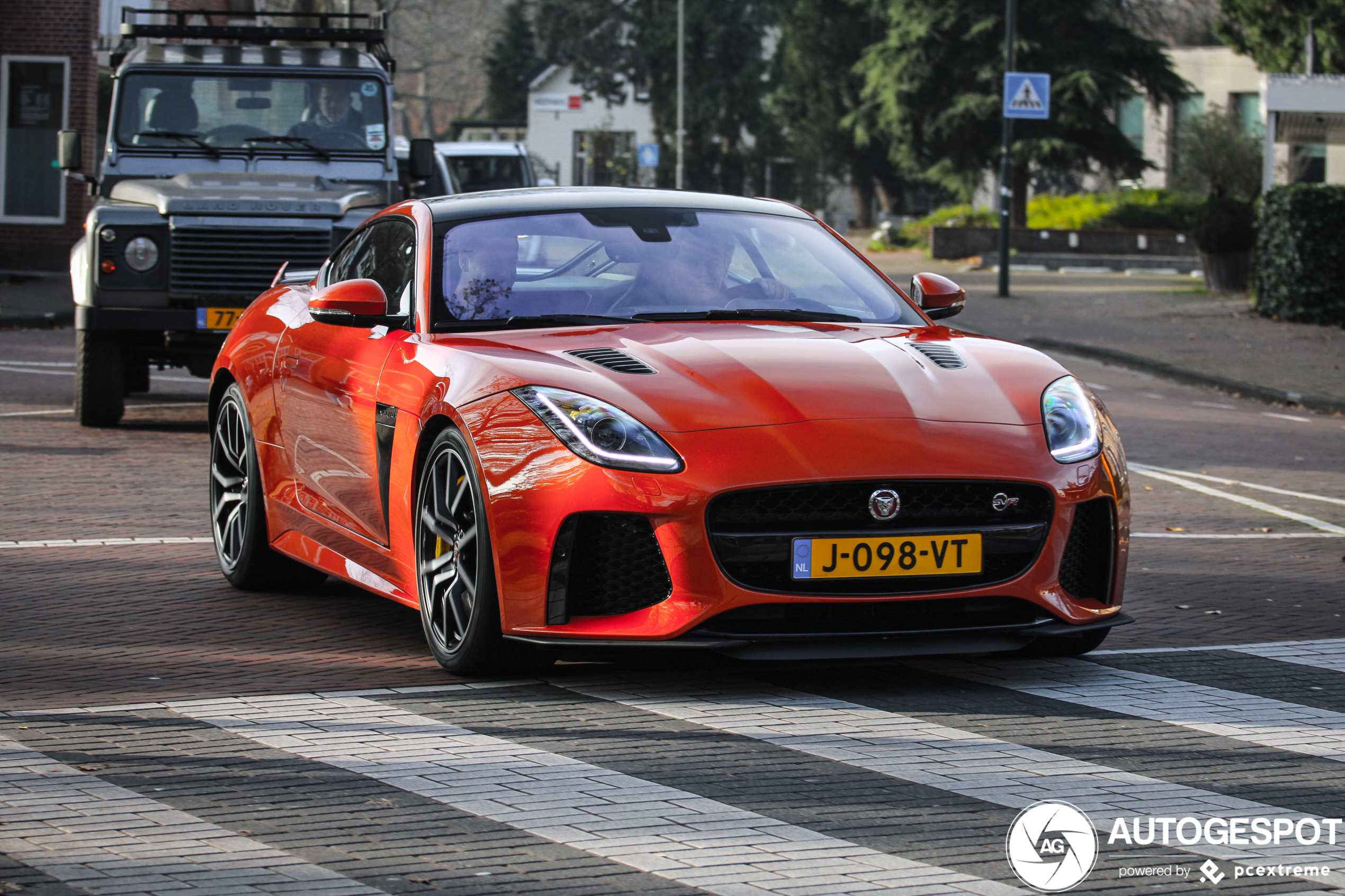 Jaguar F-TYPE SVR Coupé