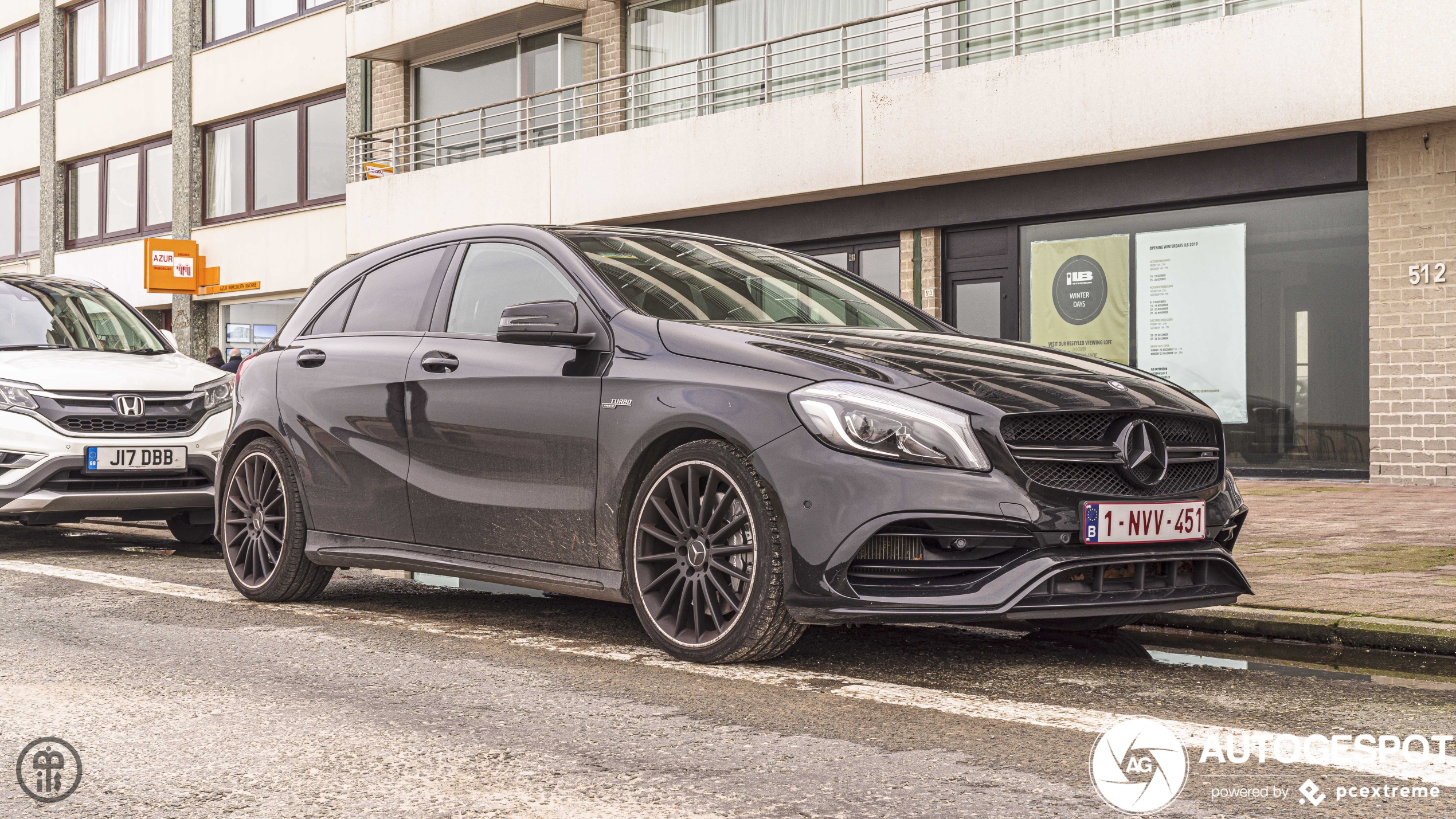 Mercedes-AMG A 45 W176 2015