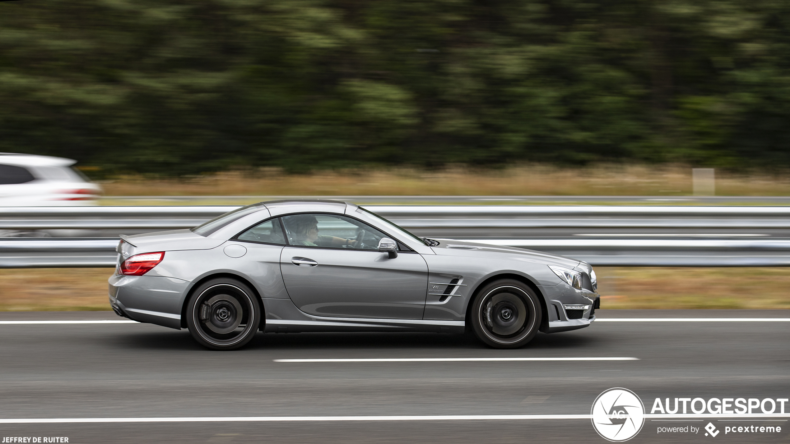 Mercedes-Benz SL 63 AMG R231