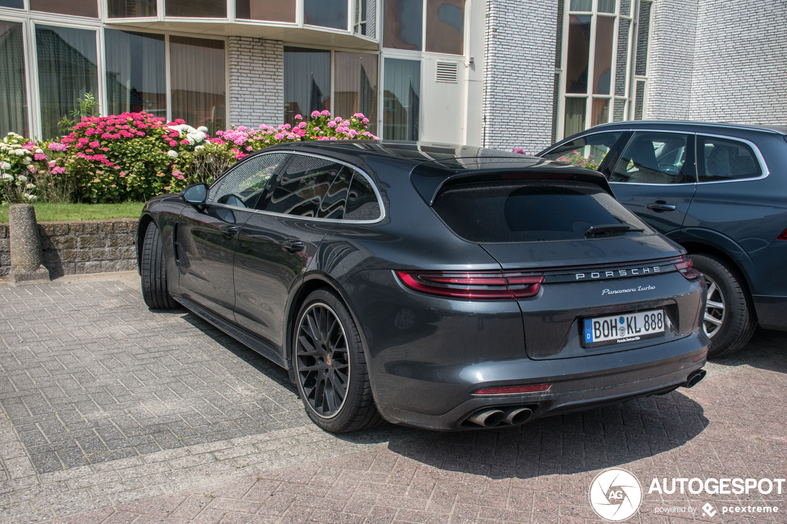 Porsche 971 Panamera Turbo Sport Turismo