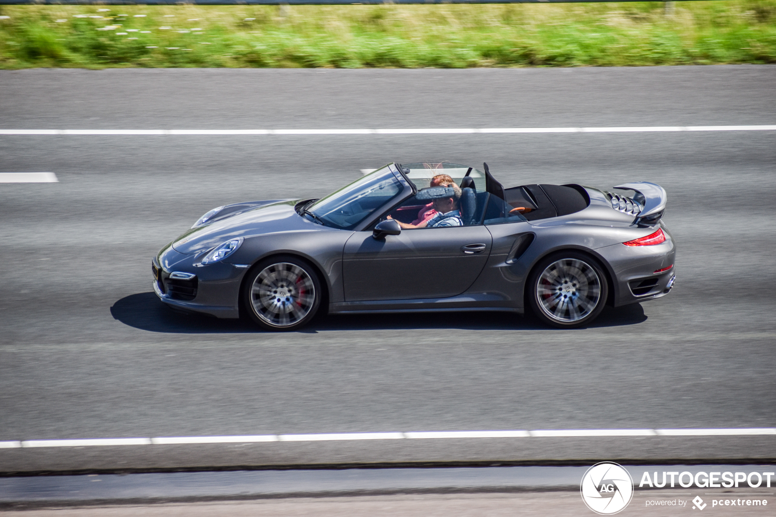 Porsche 991 Turbo Cabriolet MkI