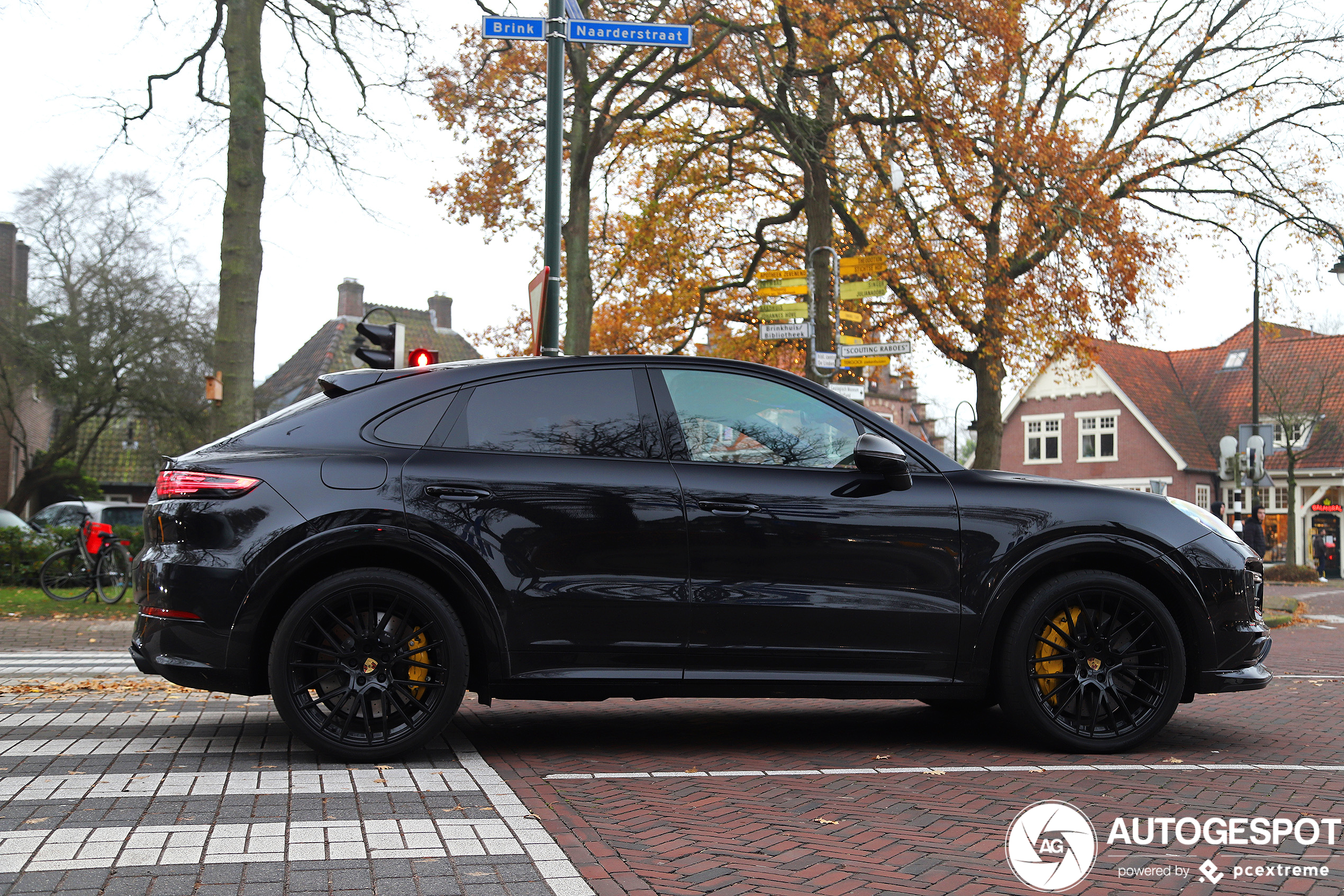 Porsche Cayenne Coupé Turbo S E-Hybrid