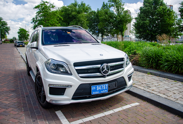 Mercedes-Benz GL 63 AMG X166