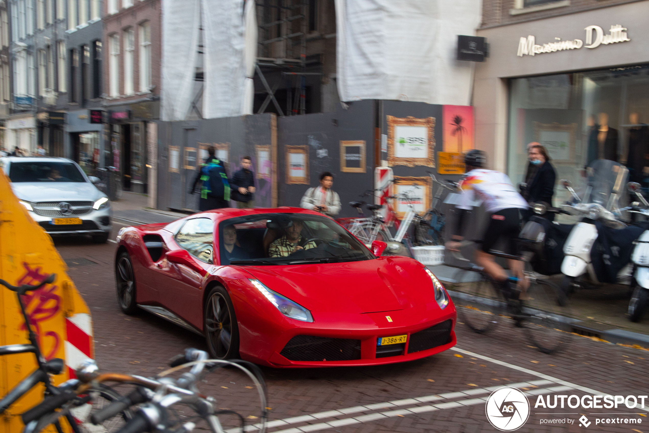 Ferrari 488 Spider