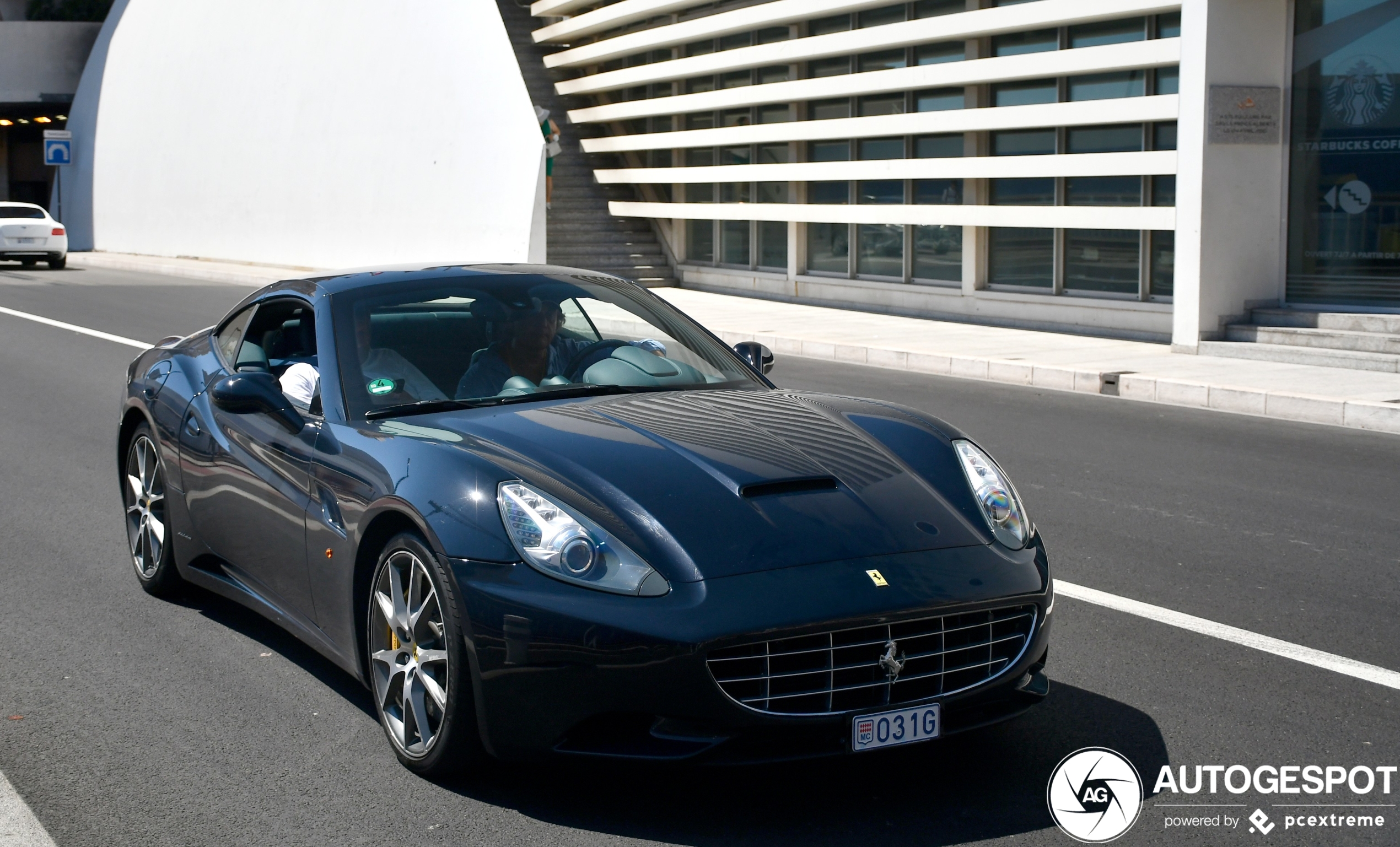 Ferrari California