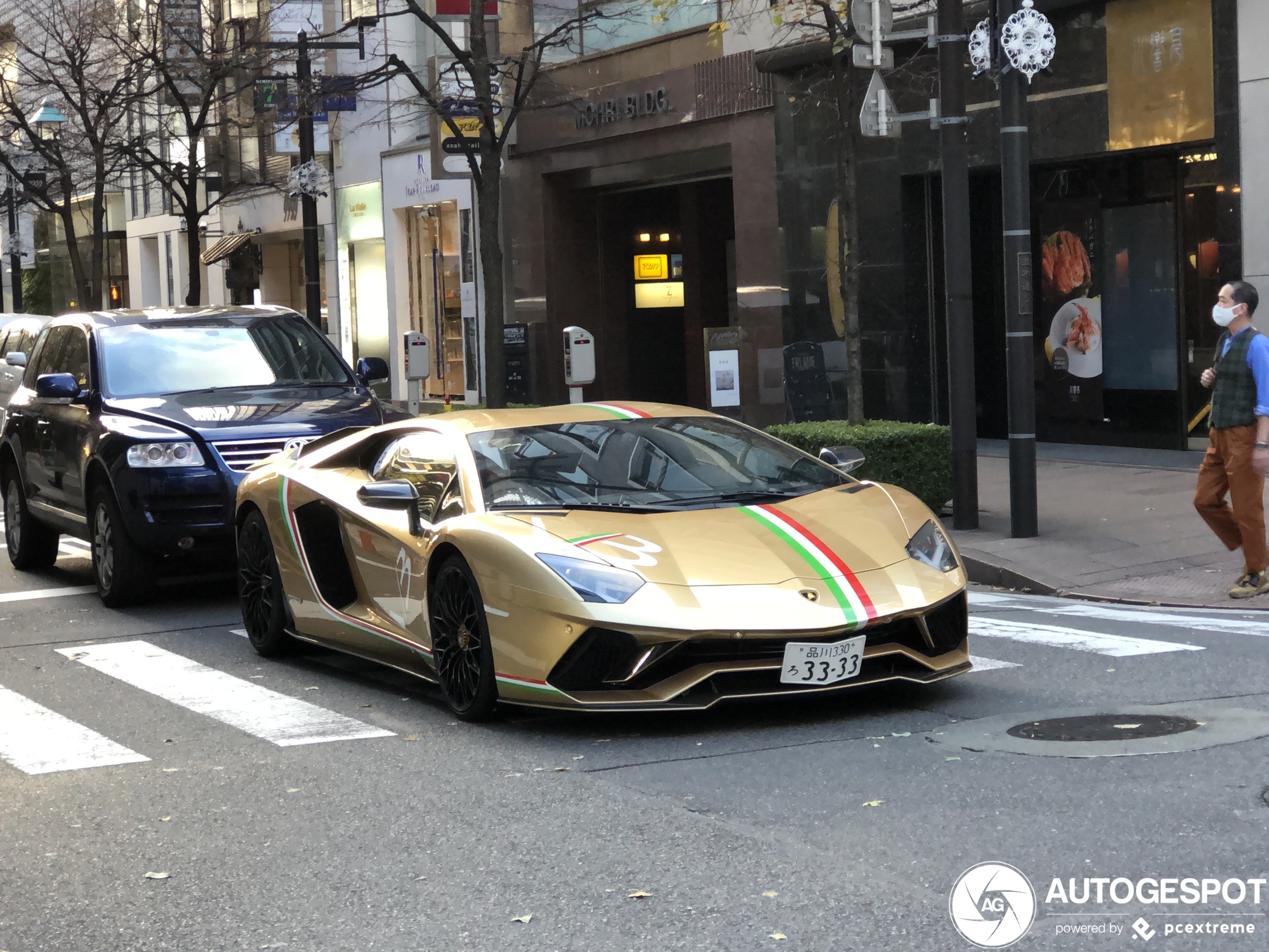 Lamborghini Aventador S LP740-4