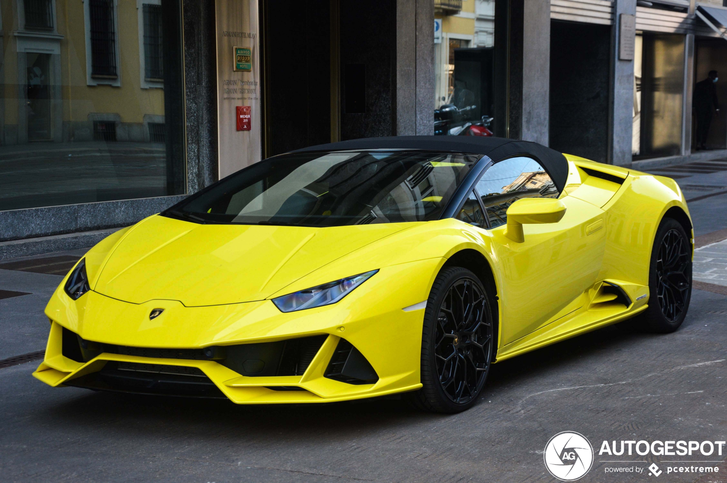 Lamborghini Huracán LP640-4 EVO Spyder