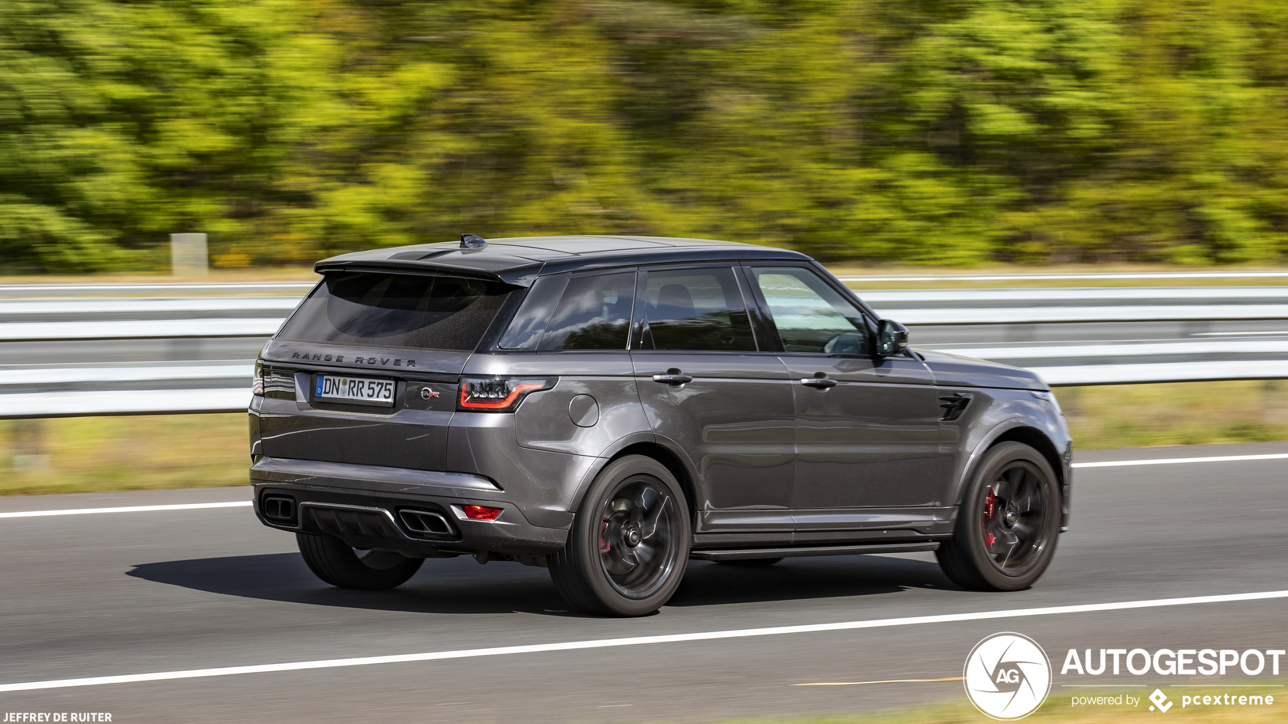 Land Rover Range Rover Sport SVR 2018