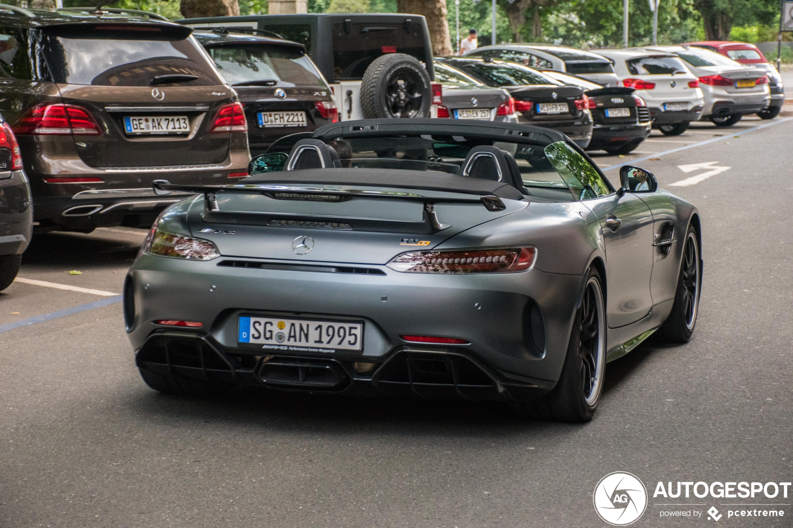 Mercedes-AMG GT R Roadster R190