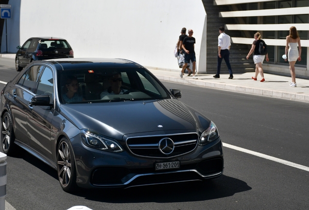 Mercedes-Benz E 63 AMG S W212