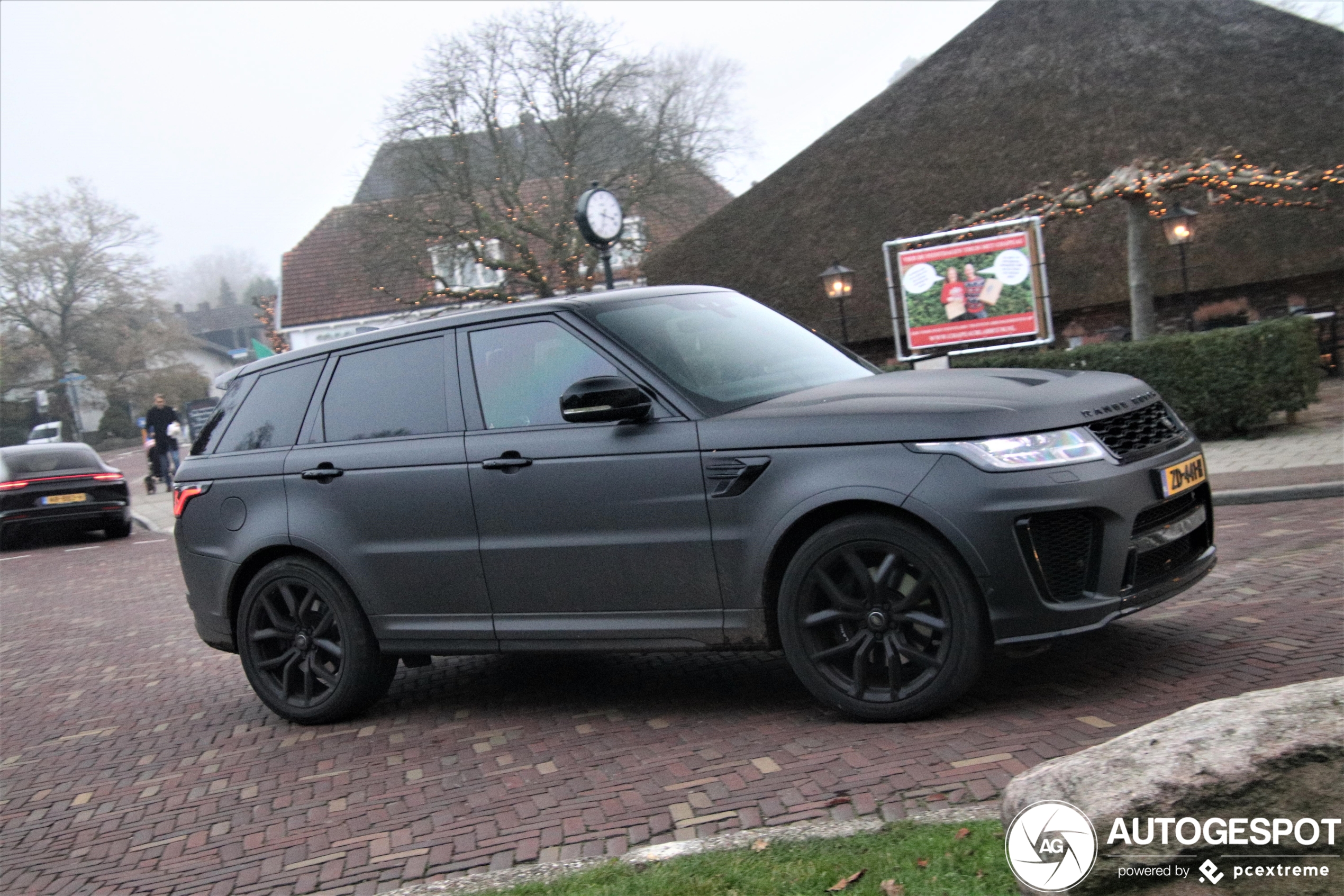 Land Rover Range Rover Sport SVR 2018