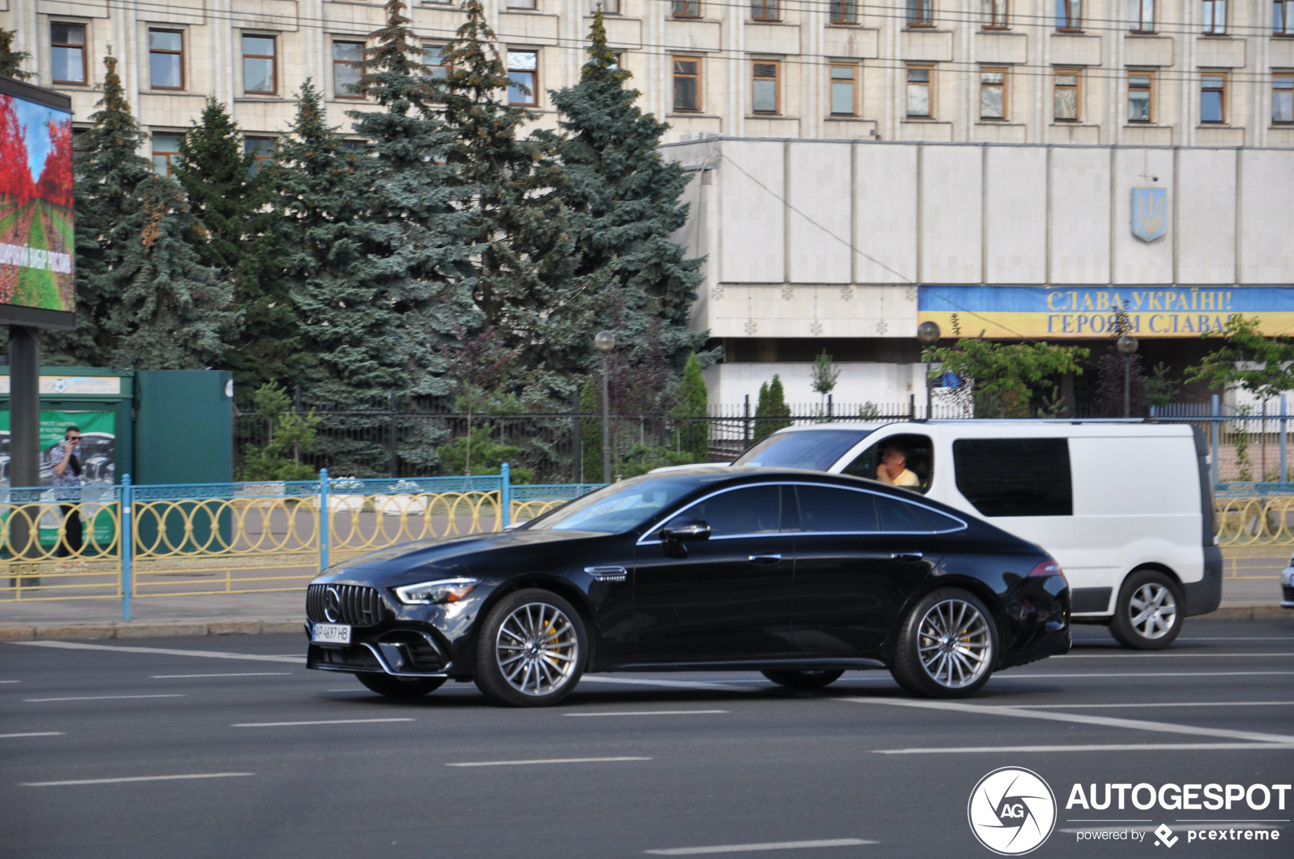 Mercedes-AMG GT 63 X290