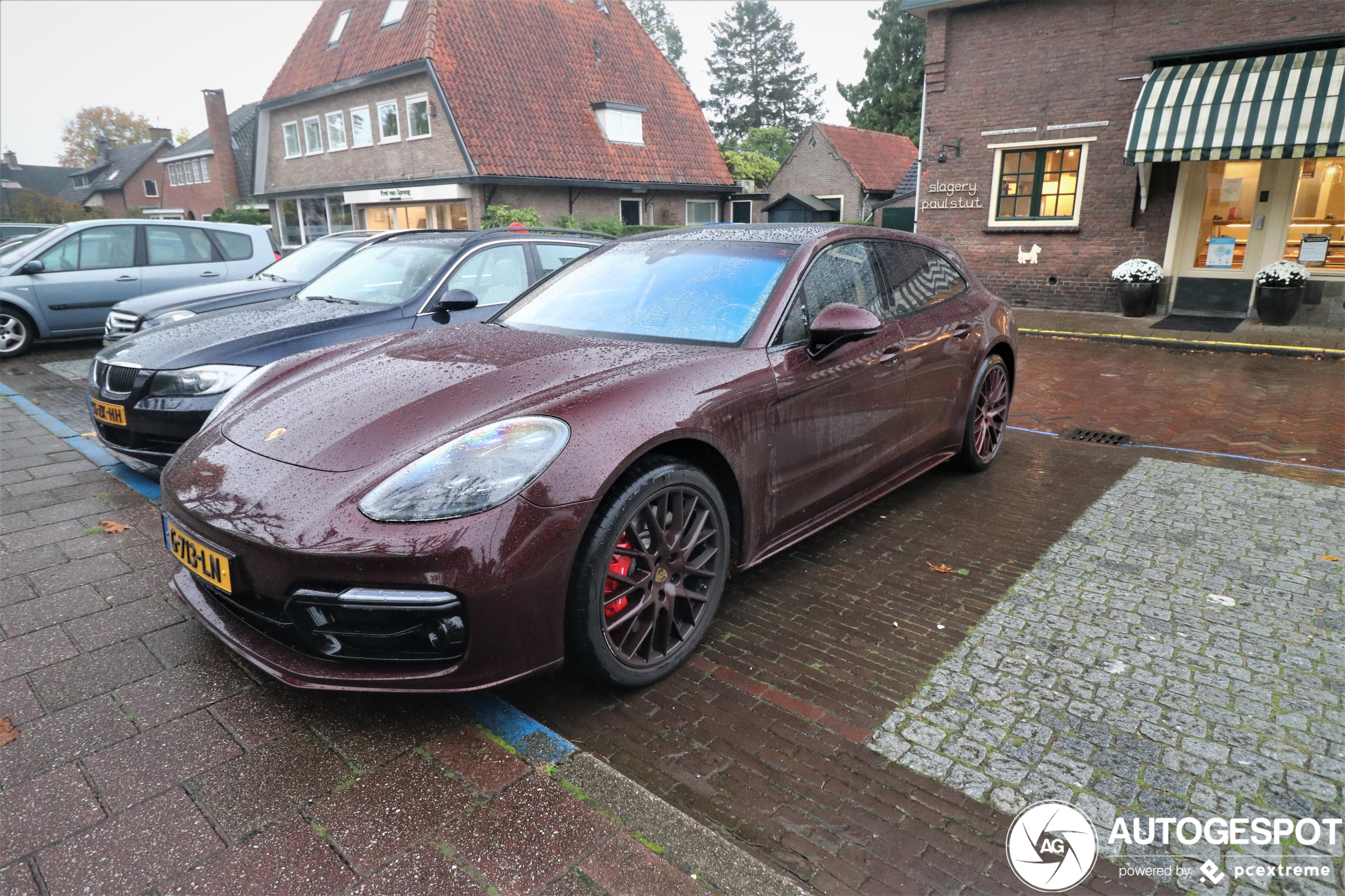 Porsche 971 Panamera Turbo Sport Turismo