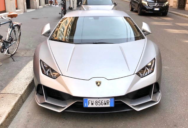 Lamborghini Huracán LP640-4 EVO