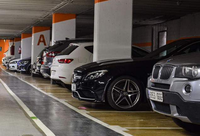 Mercedes-AMG C 63 W205