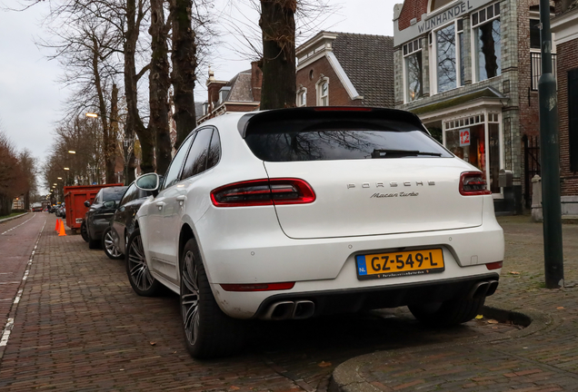 Porsche 95B Macan Turbo