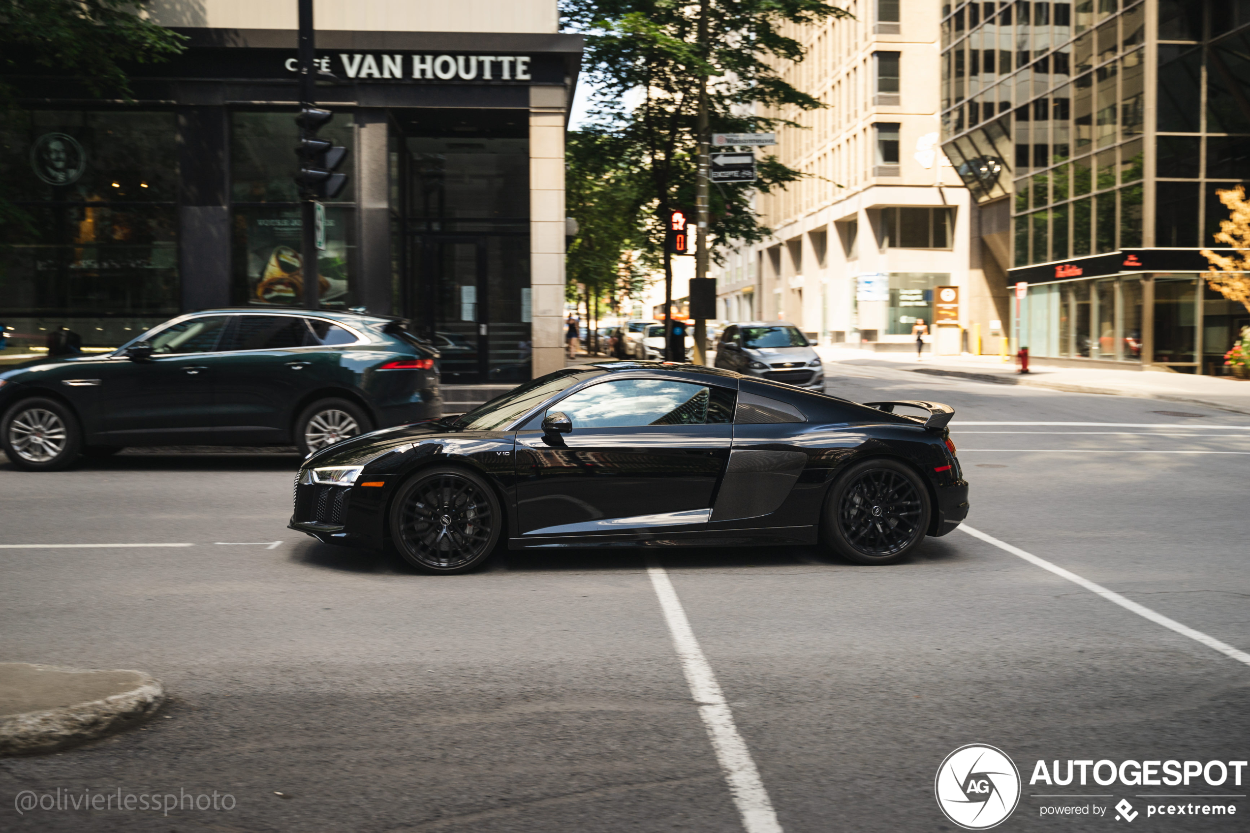 Audi R8 V10 Plus 2015