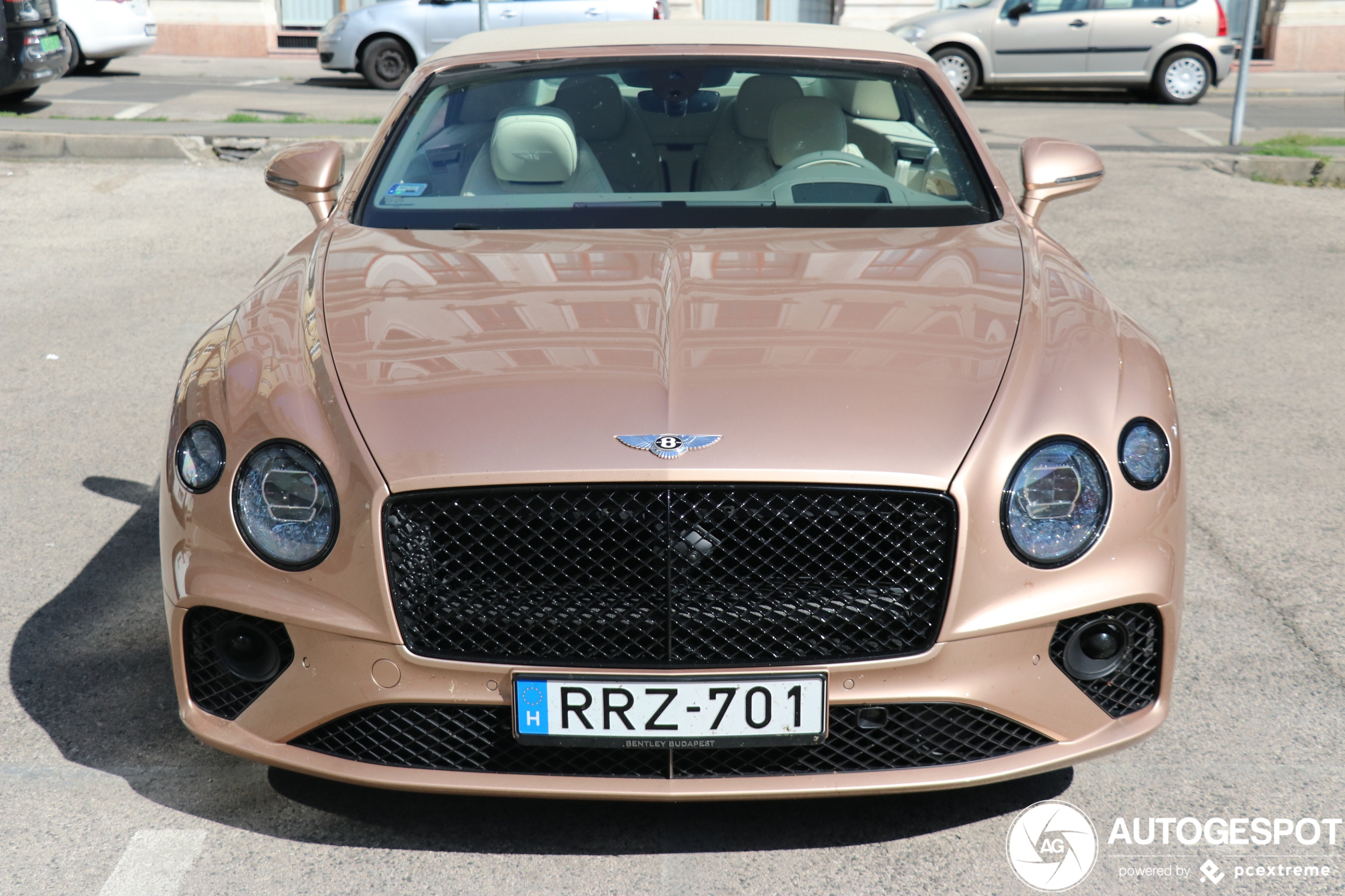 Bentley Continental GTC 2019