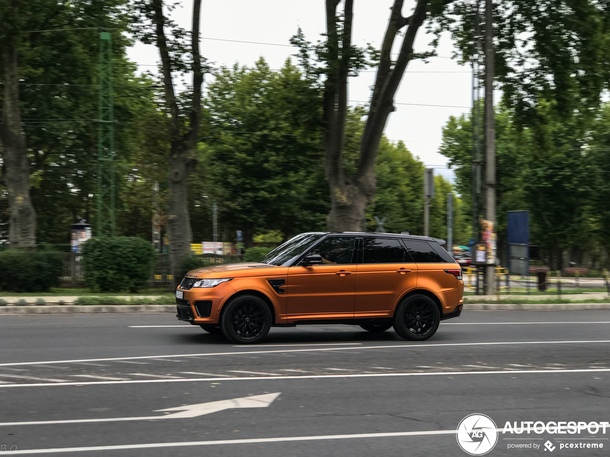 Land Rover Range Rover Sport SVR