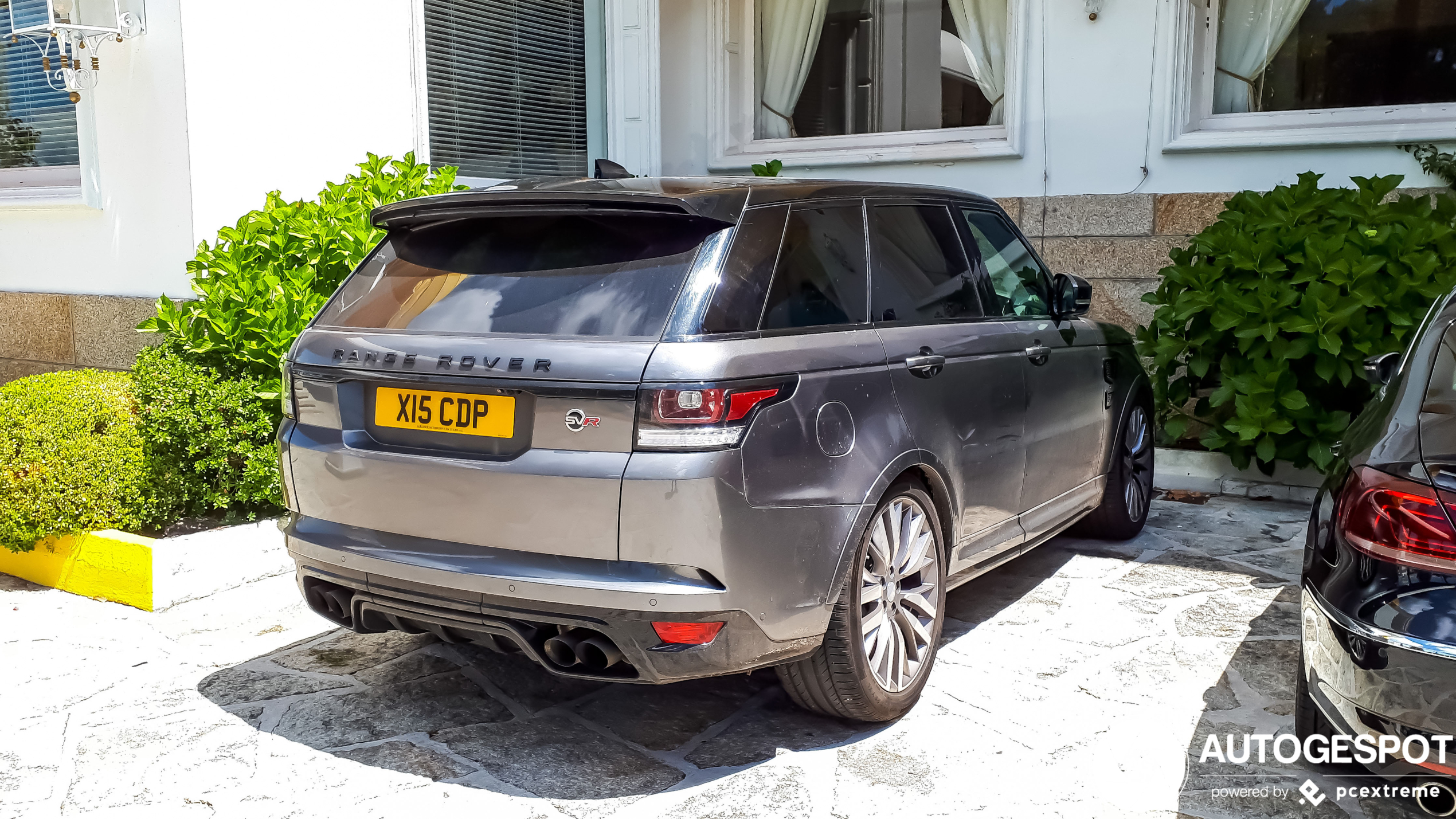 Land Rover Range Rover Sport SVR