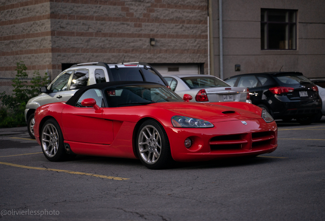 Dodge Viper SRT-10 Roadster 2003