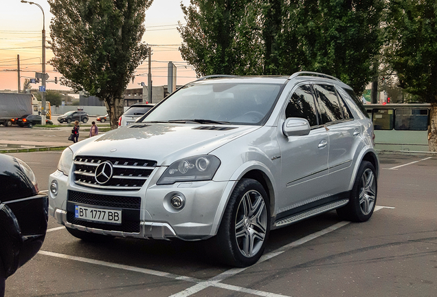 Mercedes-Benz ML 63 AMG W164 2009