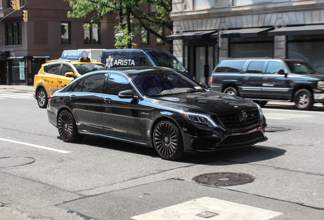 Mercedes-Benz S 65 AMG V222