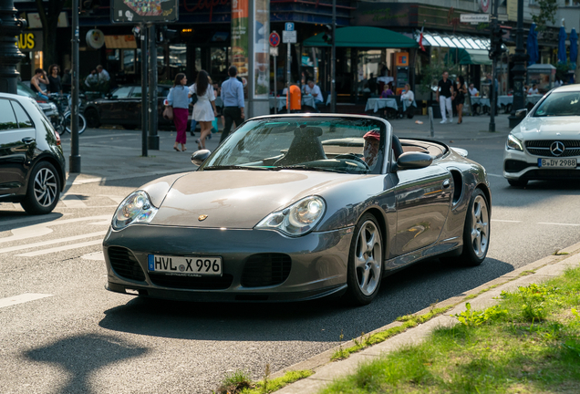 Porsche 996 Turbo Cabriolet