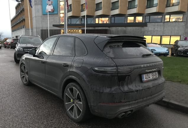 Porsche Cayenne Turbo S E-Hybrid