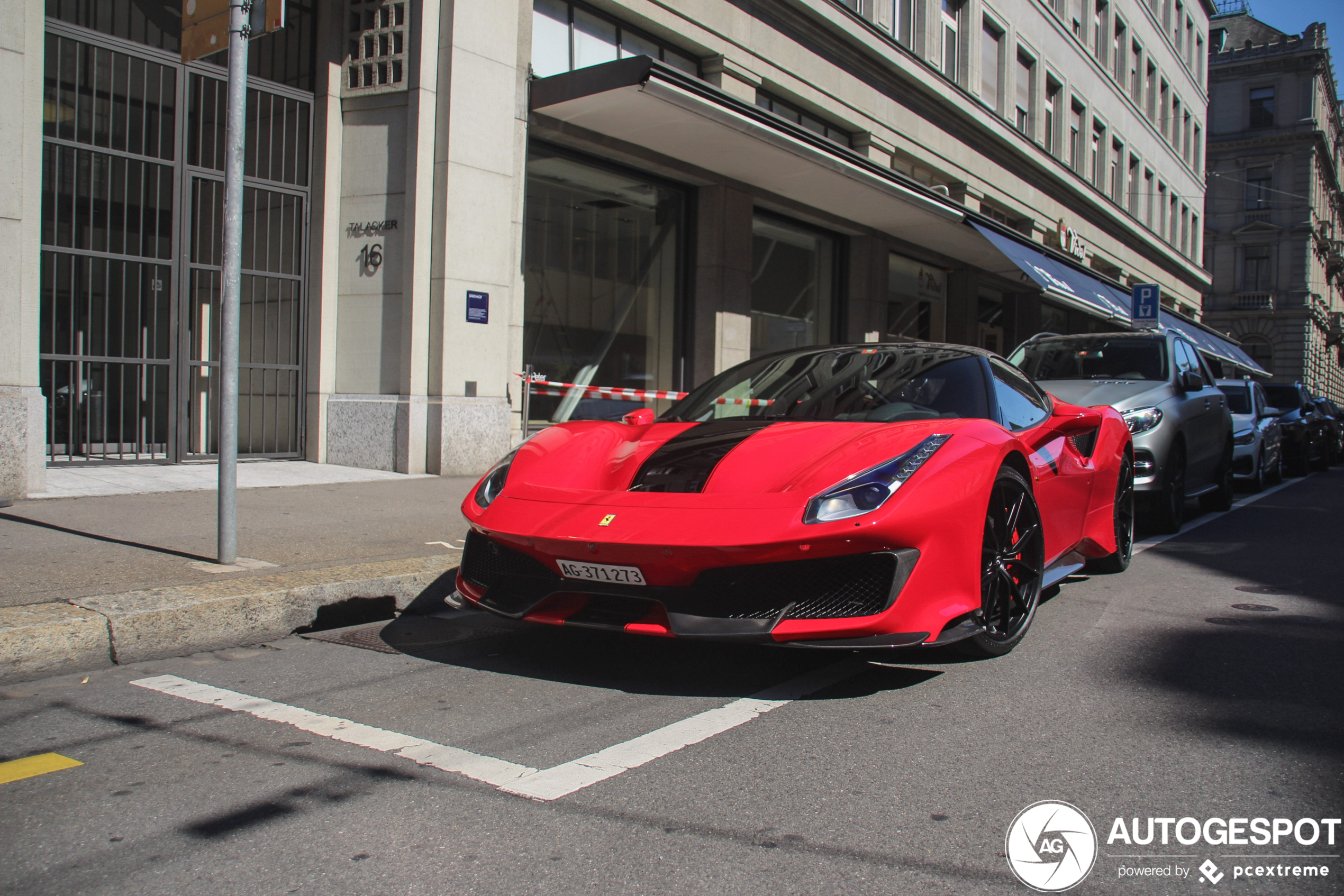 Ferrari 488 Pista