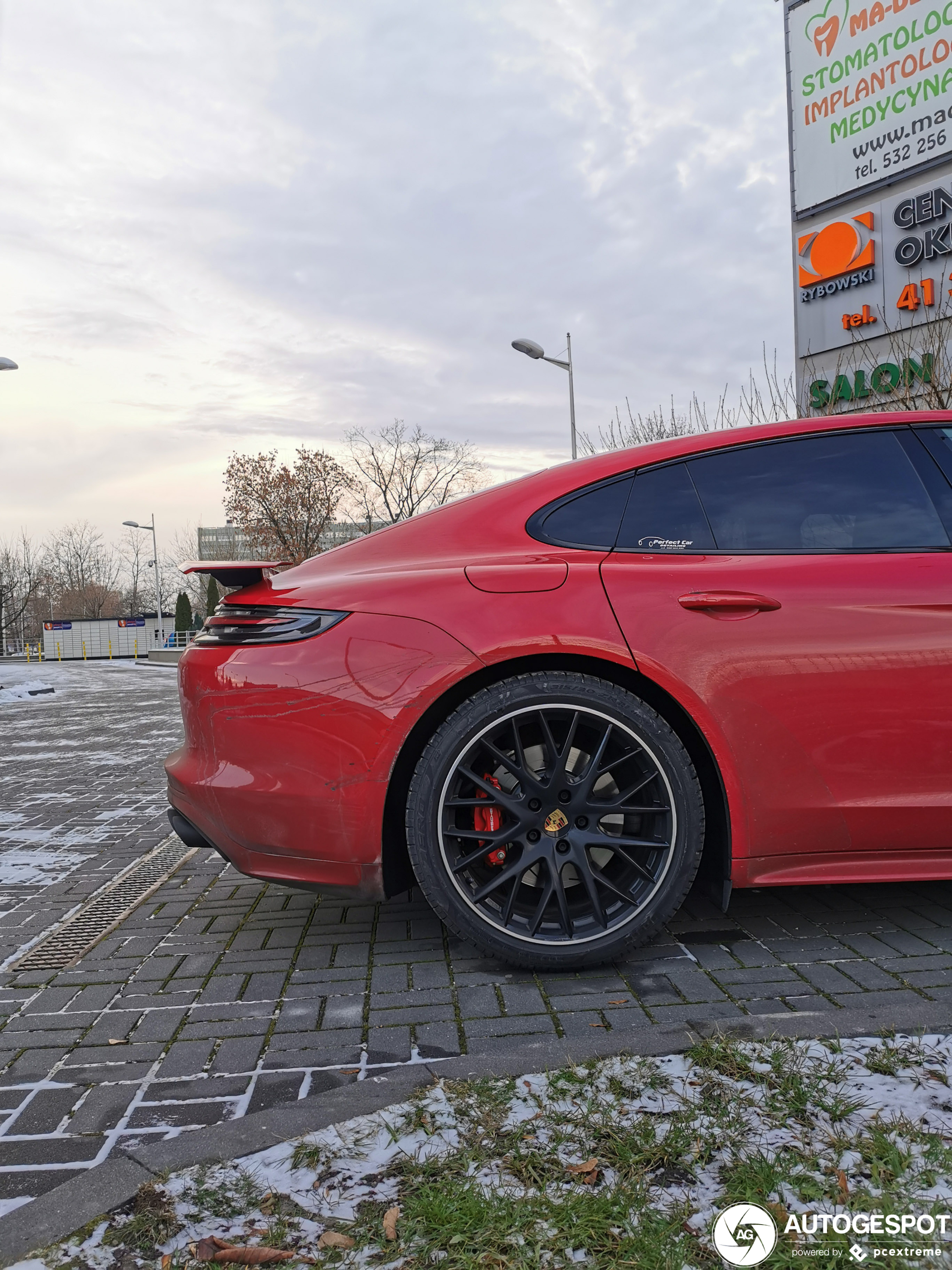 Porsche 971 Panamera GTS MkI