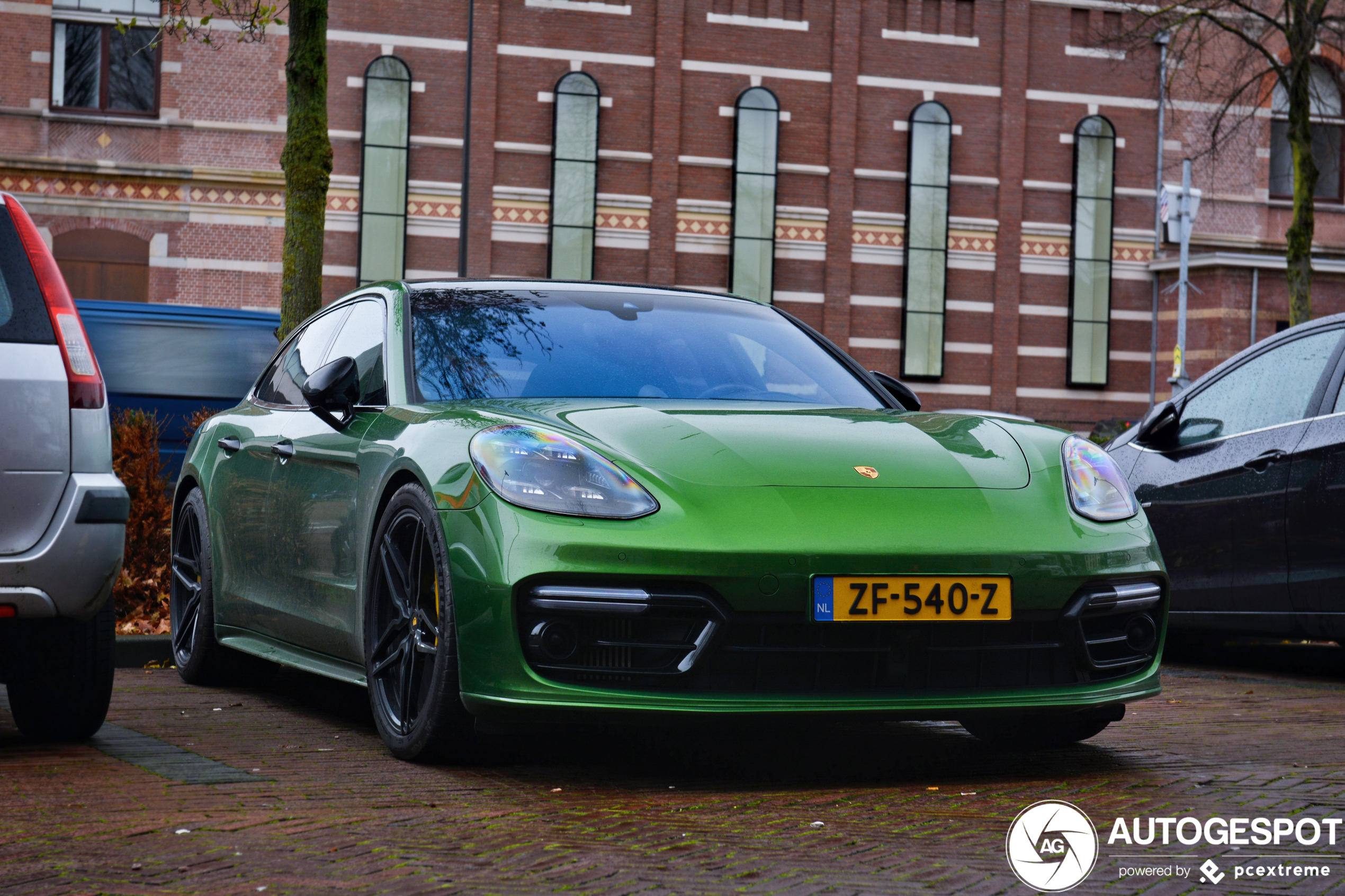 Porsche 971 Panamera Turbo S E-Hybrid Sport Turismo