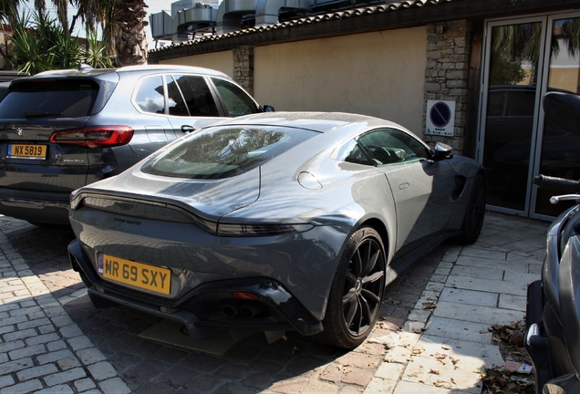 Aston Martin V8 Vantage 2018