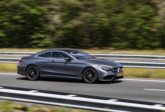 Mercedes-AMG S 63 Coupé C217