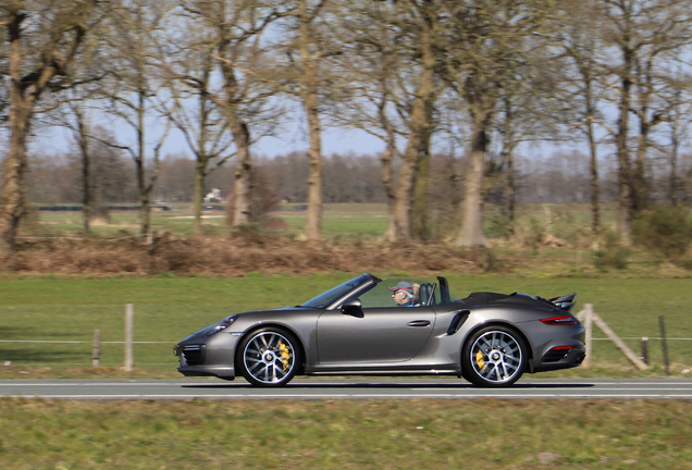 Porsche 991 Turbo S Cabriolet MkII