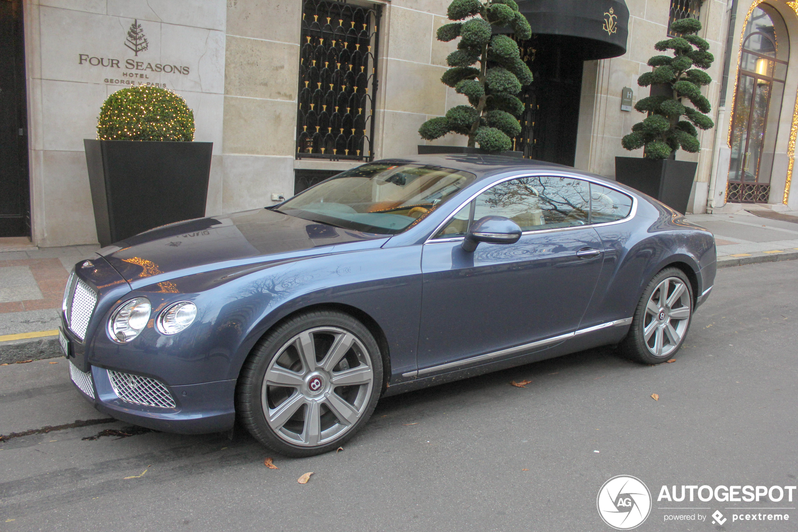 Bentley Continental GT V8