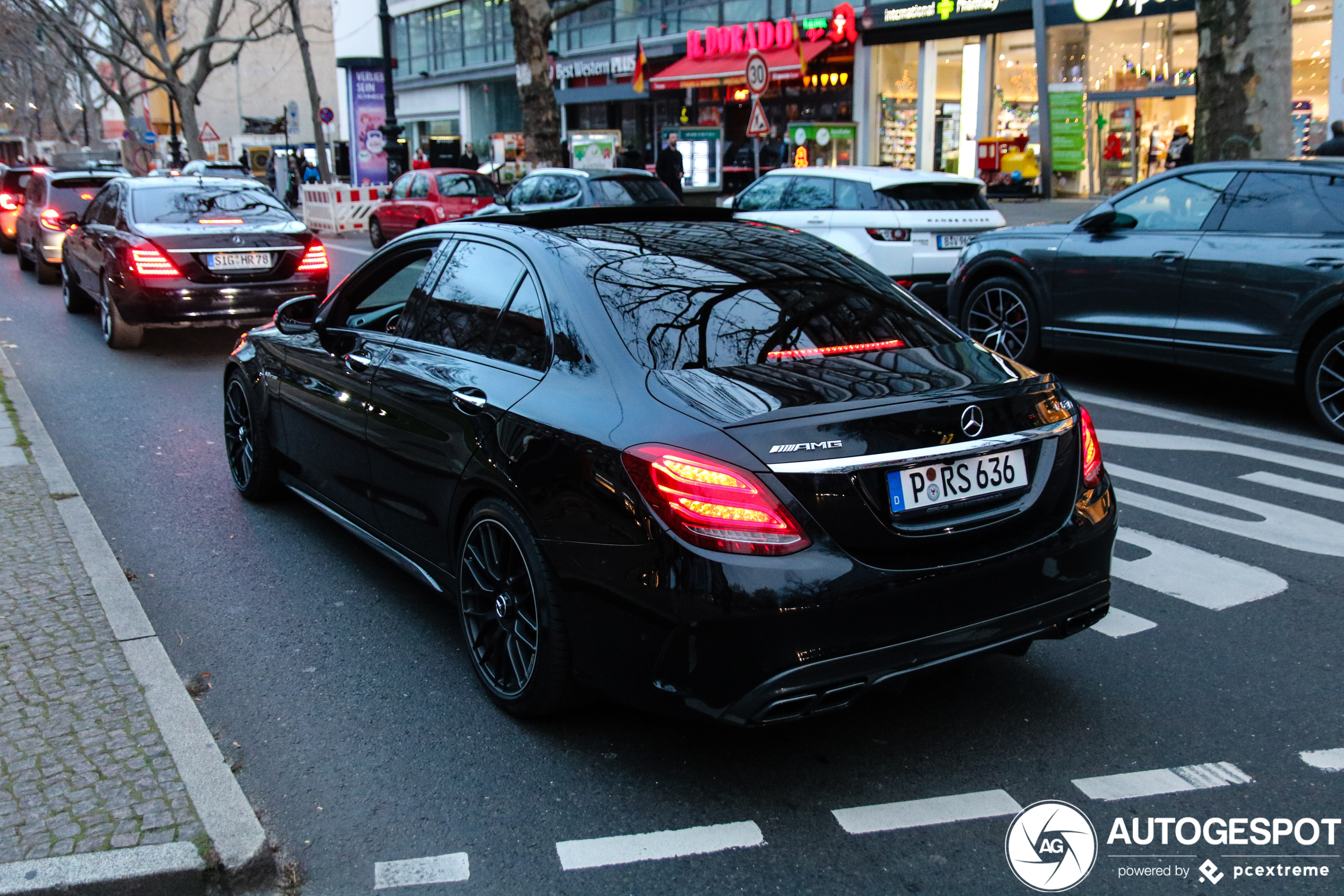 Mercedes-AMG C 63 S W205