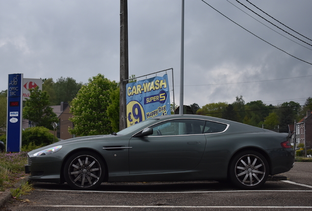 Aston Martin DB9