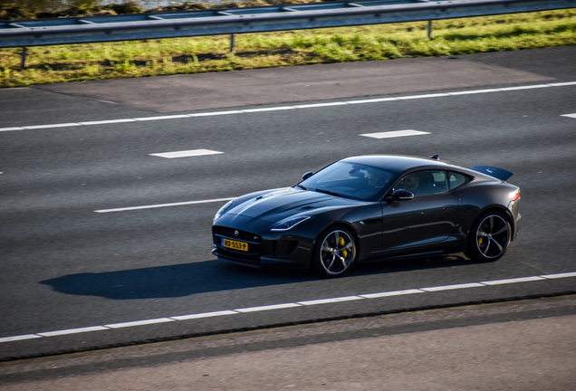 Jaguar F-TYPE R AWD Coupé