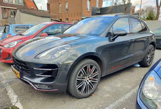 Porsche 95B Macan Turbo Exclusive Performance Edition