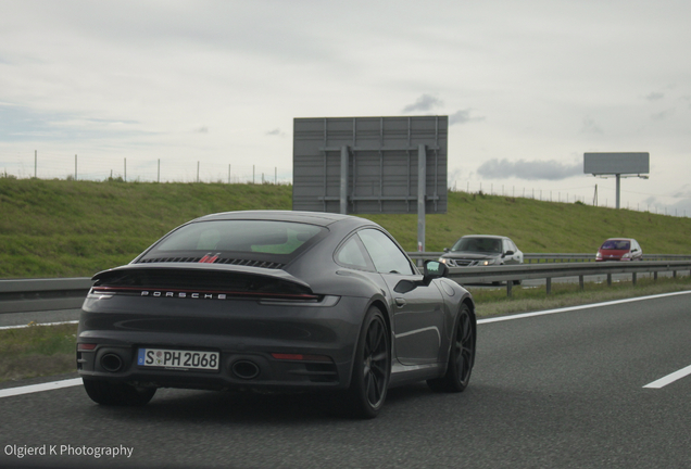 Porsche 992 Carrera S