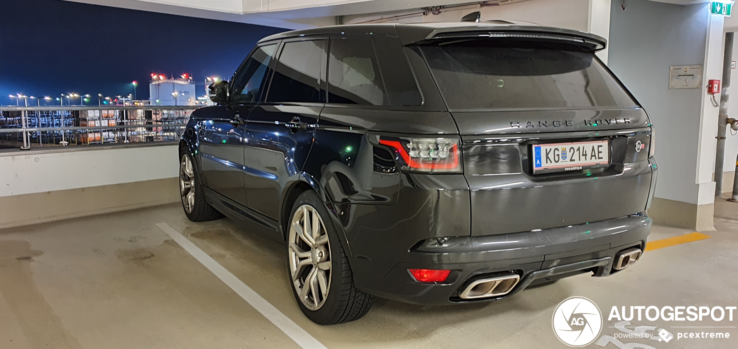 Land Rover Range Rover Sport SVR 2018