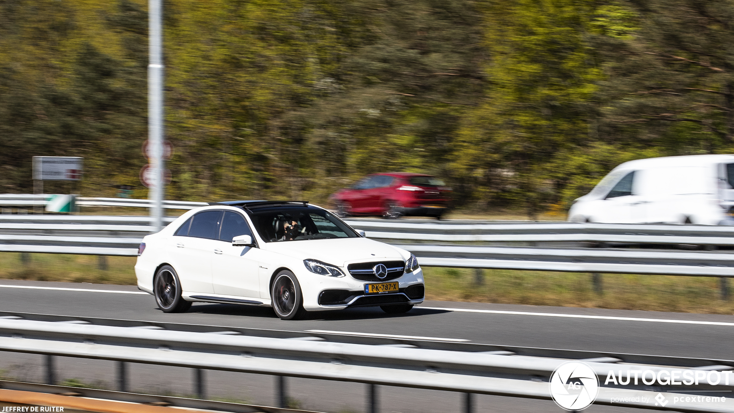 Mercedes-Benz E 63 AMG S W212