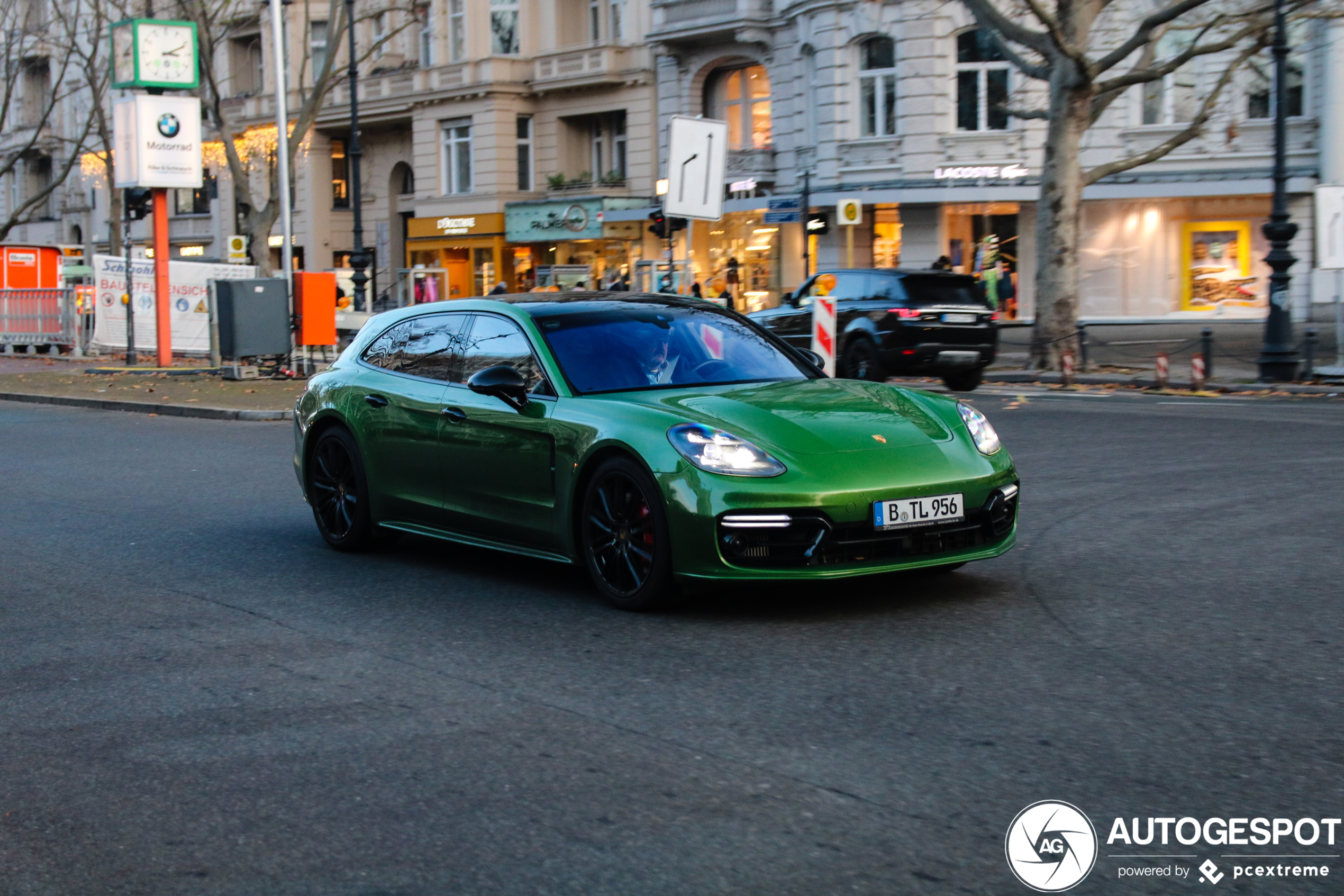 Porsche 971 Panamera GTS Sport Turismo