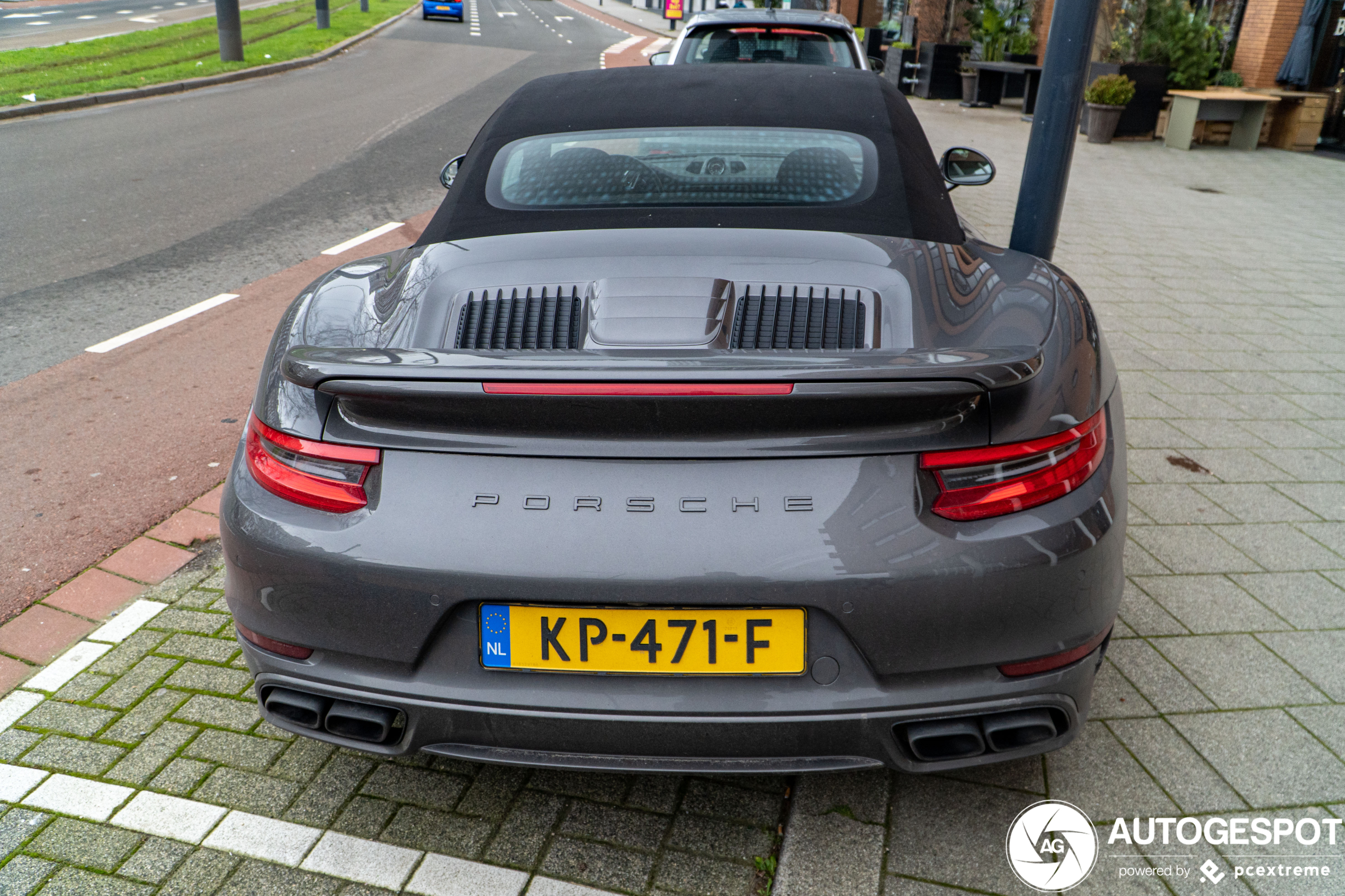 Porsche 991 Turbo S Cabriolet MkII